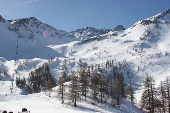 Serre Chevalier background